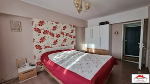 Apartament 5 camere zona Soarelui 105000 Euro - imagine 13
