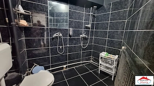 Apartament 5 camere zona Soarelui 105000 Euro - imagine 16