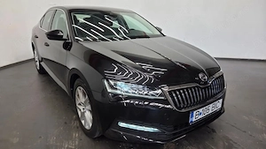 Skoda Superb - imagine 2