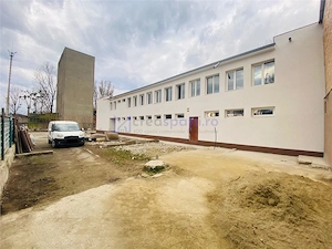 Spatii birouri, depozitare de la 10mp la 250mp, Tomesti, zona Fabrica Bere 7 Coline - imagine 9