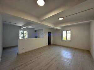 Spatii birouri, depozitare de la 10mp la 250mp, Tomesti, zona Fabrica Bere 7 Coline - imagine 11