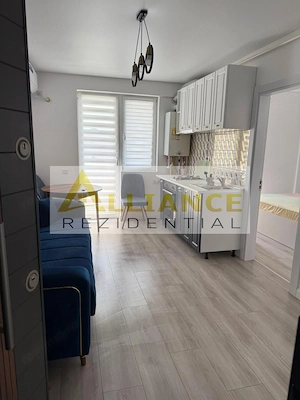 STUDIO DE INCHIRIAT - 36 MP - PARCARE - SECTOR 4 - 400€ - imagine 2