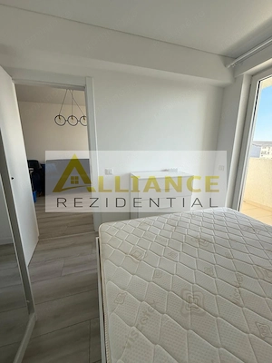 STUDIO DE INCHIRIAT - 36 MP - PARCARE - SECTOR 4 - 400€ - imagine 4