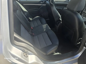 Skoda Octavia 2.0 TDI Elegance DSG - imagine 16