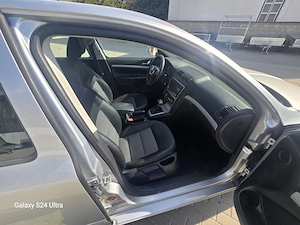 Skoda Octavia 2.0 TDI Elegance DSG - imagine 18