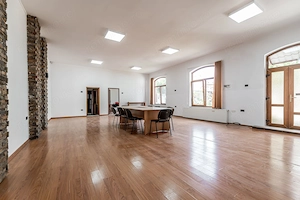 Spatiu 2 camere - 105 mp utili - COMISION 0%