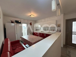 Apartament renovat de inchiriat 2 camere 2 balcoane Central Sibiu - imagine 7