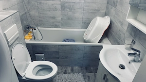 Vând apartament 3 camere  - imagine 4