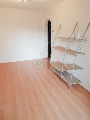 IOSEFIN - 1 CAMERA - ETAJ 1 - BALCON - CENTRALA PROPRIE - CLIMA - imagine 2