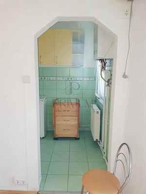 IOSEFIN - 1 CAMERA - ETAJ 1 - BALCON - CENTRALA PROPRIE - CLIMA - imagine 5