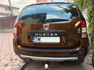 Dacia Duster 1.5 dCi 4x4 Prestige   2014   180.000 km   Înmatriculat - imagine 4