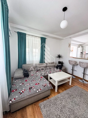 Apartament cu 2 camere de închiriat- centrala proprie, Giroc.