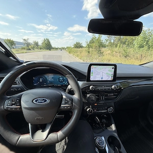 Ford Kuga PHEV 2.5L an 2023 STX-Line - imagine 6