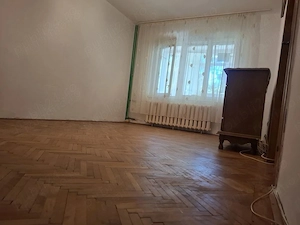 Vanzare Garsoniera Vitan | 40 mp | Parter Inalt Bloc Reabilitat cu Balcon - imagine 2