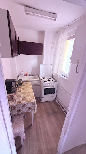 Inchiriez Apartament Micro 15 etaj 1 - imagine 4