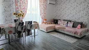 2 camere in Braytim, loc de parcare