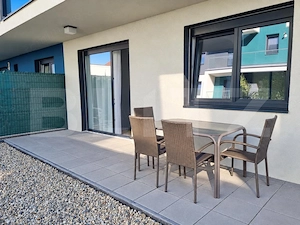 Apartament 2 camere cu grădină | Centrală proprie | Pet Friendly | Aradului - imagine 5