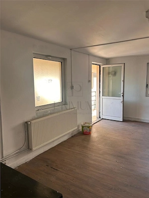 Spatiu de birou - etaj 1 - linistit - 26.7 - imagine 3