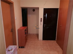 Apartament 3 Camere Decomandat cu Centrala zona Olimpia - imagine 12