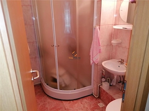 Apartament 3 Camere Decomandat cu Centrala zona Olimpia - imagine 4