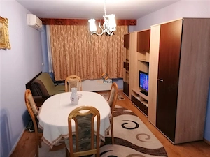 Apartament 3 Camere Decomandat cu Centrala zona Olimpia - imagine 9