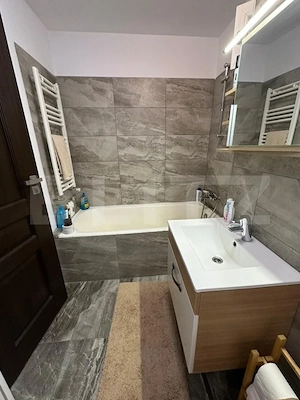 Apartament 2 camere, 66 mp, Simion Barnutiu , recent renovat - imagine 7