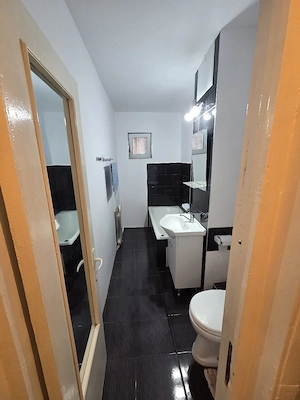 Apartament 2camere decomandat 60mp - imagine 9
