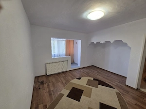 Apartament 2camere decomandat 60mp - imagine 2
