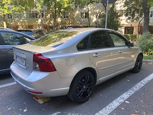 Volvo S40 1.6 diesel 2010 - imagine 4
