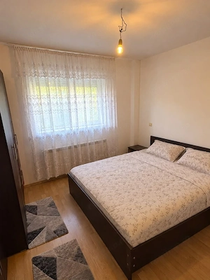 Apartament 3 camere, 60 mp, zona Craiovița Nouă  - imagine 2