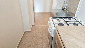 Vand apartament 2 camere decomandat in Deva, zona Micro 15,  - imagine 2