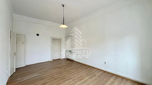 Apartament 2 camere si boxa de 15mp de vanzare, zona Elisabetin - imagine 4