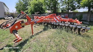 vanzare  tractoare si utilaje agricole - imagine 4