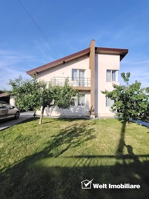 Casa cu gradina, garaj si acces facil spre oras la doar 2700 euro/mp - imagine 2