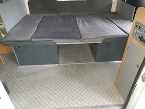 Autorulota Camper Peugeot Boxer Possl pössl original 2.5 TD - imagine 7