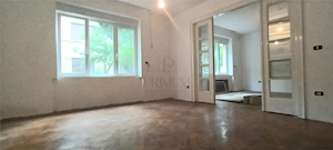 Spatiu birouri 4 camere renovat - Central - imagine 2