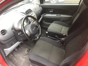 Daihatsu sirion - imagine 8
