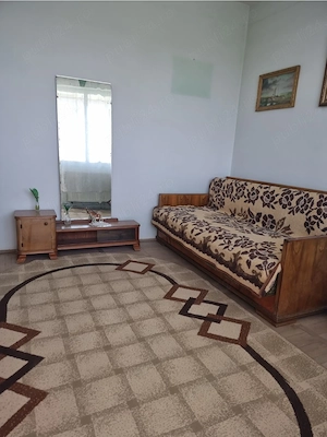 Închiriez apartament cu doua camere Ineu  - imagine 5