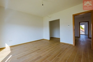 Casă de Inchiriat - Birou | Rezidential - Zona Lunei - imagine 5