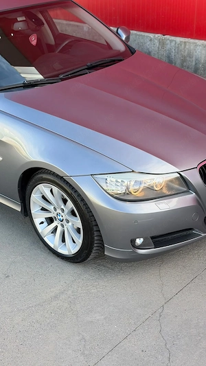 Vând mașină   Întreținută impecabil, stare tehnică excelentă! - imagine 7