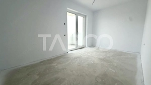 Apartament cu 3 camere de vanzare Elite junior bloc nou cu parcare - imagine 3