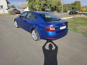 Skoda Octavia 2.0TDI an 2018 , 4X4 , LIMUZINA - imagine 3