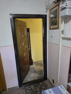 De vânzare apartament cu 3 camere în Sovata - imagine 2