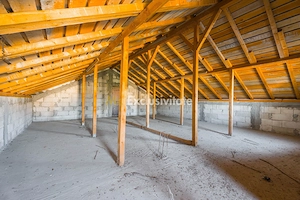 Casa Buturugeni de 3 camere plus mansarda - imagine 10