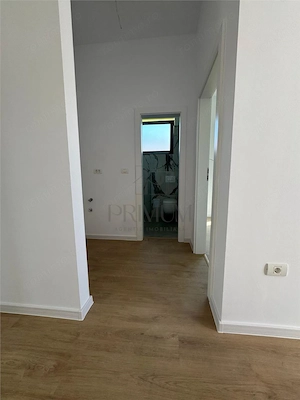 Jumatate de duplex pe parter, 3 dormitoare, curte uriasa de 383 mp, strada asfaltata - imagine 16