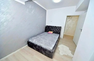 De inchiriat apartament 2 camere, bloc Flamingo, etaj 3, 500 euro - imagine 4