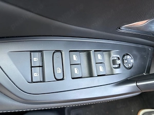 Peugeot 408 Allure Pack 1.2l PureTech 130 S&S EAT8 - imagine 5