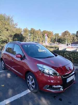 vând Renault scenic 3 din 2012 - imagine 4