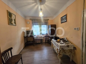 Casa individuala de vanzare pe un nivel si curte 500mp Turnisor Sibiu - imagine 12