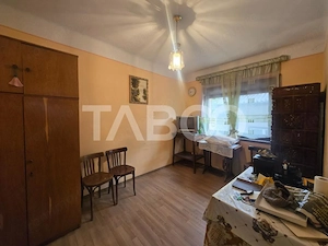 Casa individuala de vanzare pe un nivel si curte 500mp Turnisor Sibiu - imagine 3